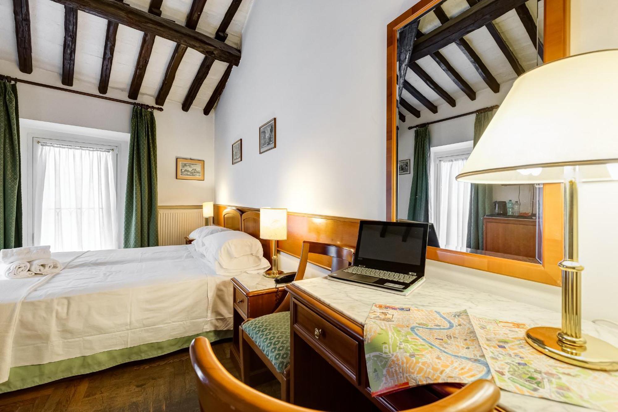 Clod'S Pods Villa Rome Room photo